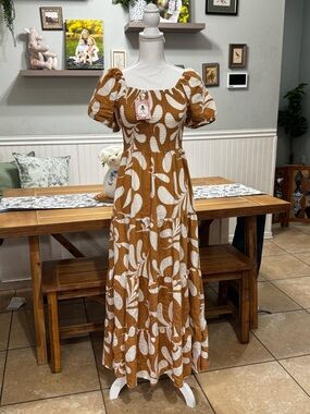 Smocked Puff-Sleeve Maxi Dress in Rust and White